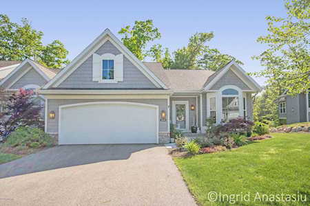 2540 NE Summit Ridge Dr #41 Grand Rapids, MI 49505