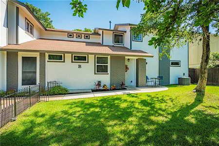 3224 Tamarron Blvd #B Austin, TX 78746