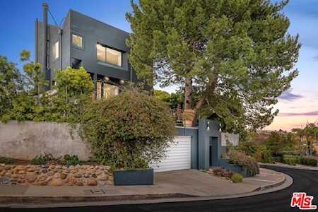 16571 Chattanooga Place Pacific Palisades, CA 90272