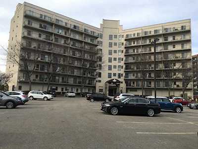 133 Commander Shea Blvd #719 Quincy, MA 02171