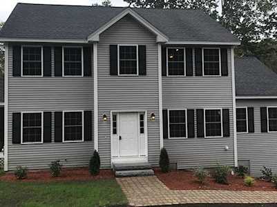 2 Moderator Way Bolton, MA 01740