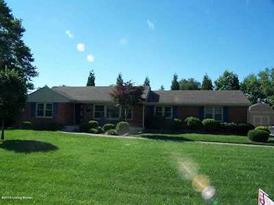 27 Cardwell Way Louisville, KY 40220