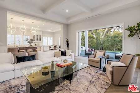 1116 S Carmelina Avenue Los Angeles, CA 90049