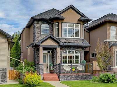 1110 42 Street SW Calgary, AB T3C 1Z1