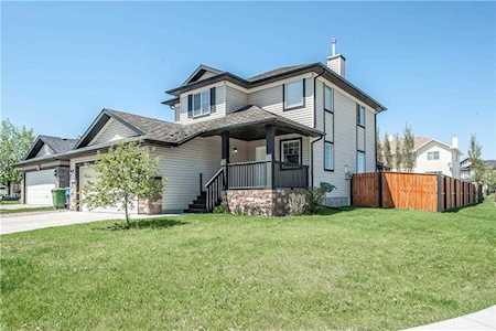 404 West Creek Bay Chestermere, AB T1X 1T3