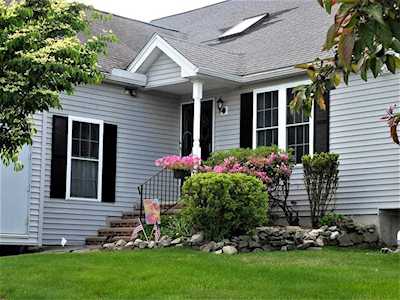 81 Country Squire Rd #81 Uxbridge, MA 01569