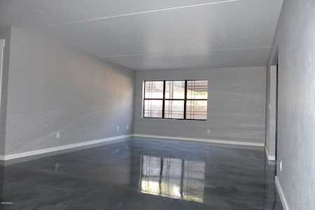 5132 N 31st Way #115 Phoenix, AZ 85016