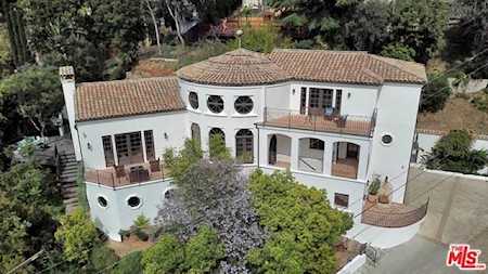 7267 Packwood Trail Los Angeles, CA 90068