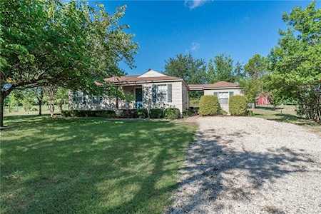 539 S Maxwell Creek Road Murphy, TX 75094