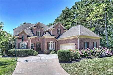 18217 Captains Cove Ln Cornelius, NC 28031