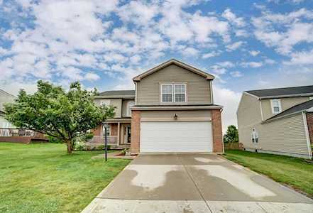 218 Autumn Leaves Way Johnstown, OH 43031
