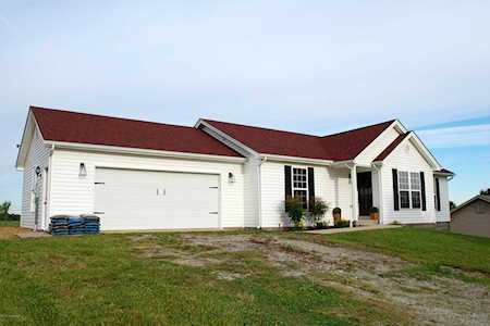 222 Ashland Meadows Dr Taylorsville, KY 40071
