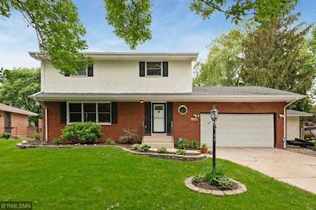 9346 45th Avenue N New Hope, MN 55428