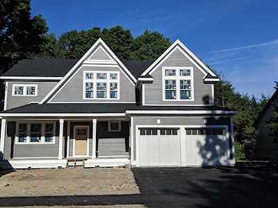 60 Richard Rd Needham, MA 02492