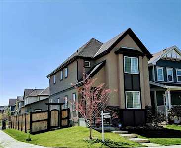 137 Marquis Common SE Calgary, AB T3M 1N7