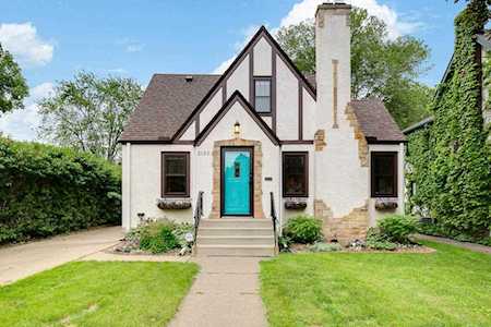 2120 Niles Avenue Saint Paul, MN 55116