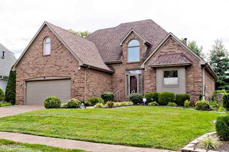 617 Willowhurst Pl Louisville, KY 40223