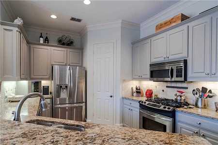 18140 Frankford Lakes Circle Dallas, TX 75252