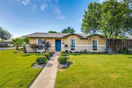 801 Meadow Mead Drive Allen, TX 75002