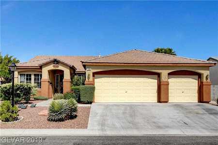7240 Mesquite Tree St Las Vegas, NV 89131