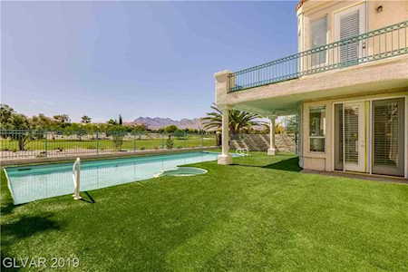1813 Corta Bella Dr Las Vegas, NV 89134
