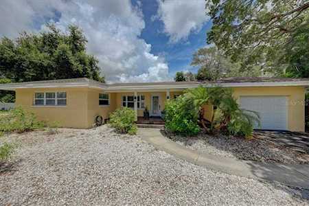 1701 Indian Rocks Road Belleair, FL 33756