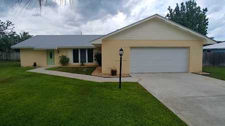 8015 SE Palm Street Hobe Sound, FL 33455