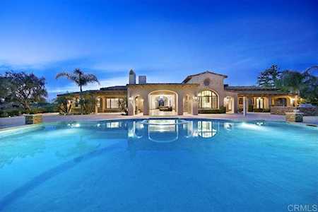 7567 Montien Road San Diego, CA 92127