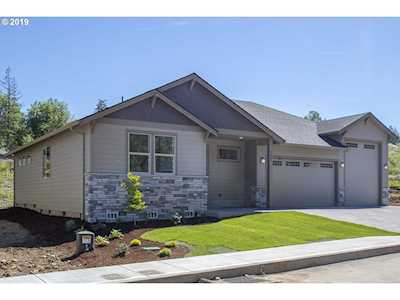 1295 NE Cobbler Ct Estacada, OR 97023