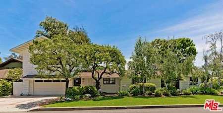 1238 Villa Woods Drive Pacific Palisades, CA 90272