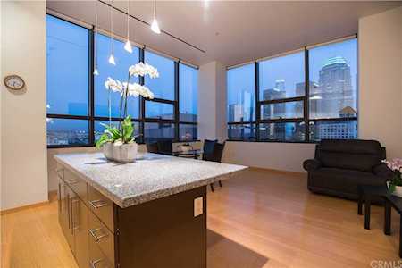 1100 Wilshire Boulevard #1806 Los Angeles, CA 90017