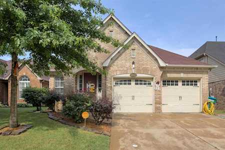 4937 Indian Walk Cv Arlington, TN 38002
