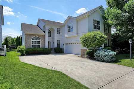 11133 Lexi Lane Fishers, IN 46040