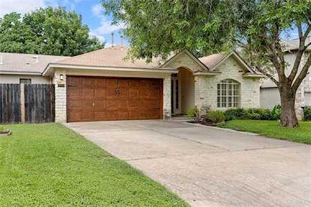 5806 Blanco River Pass Austin, TX 78749