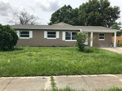 5328 Rosegay Court Orlando, FL 32811