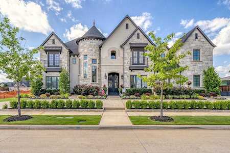 1024 Delacroix Drive Southlake, TX 76092