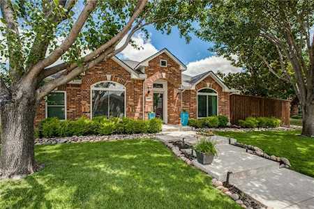 1813 Barton Springs Court Allen, TX 75002