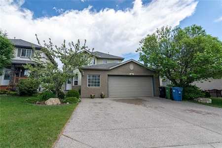 10 Simcoe Link SW Calgary, AB T3H 4N2