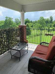 10201 Deer Vista Dr #204 Louisville, KY 40291