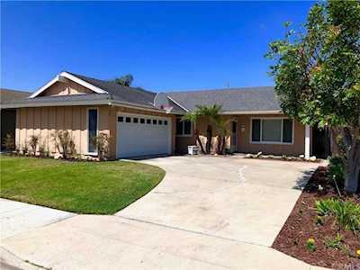 17771 Quintana Lane Huntington Beach, CA 92647