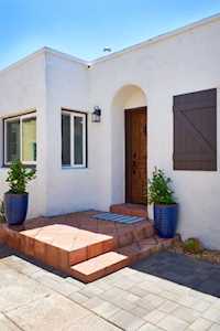 717 W Micheltorena St Santa Barbara, CA 93101