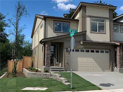 10427 10th St Ct E #30 Edgewood, WA 98372