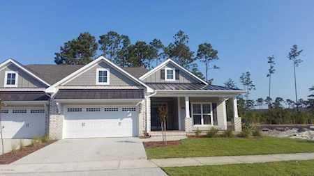 4244 Moorland Lane Wilmington, NC 28409
