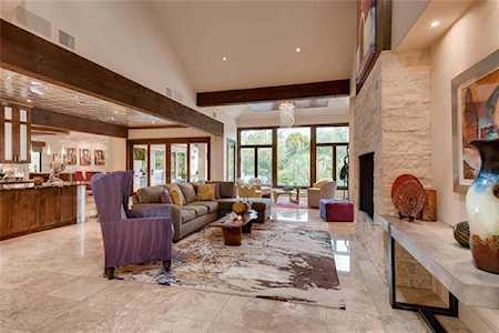 103 Costa Bella Cv Austin, TX 78734