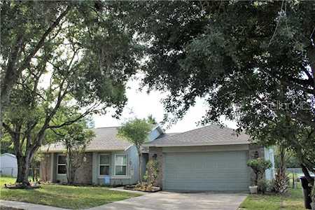 3719 Valencia Grove Lane Orlando, FL 32817