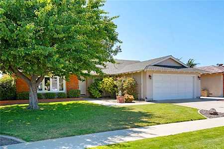 16805 Mount Eden Fountain Valley, CA 92708