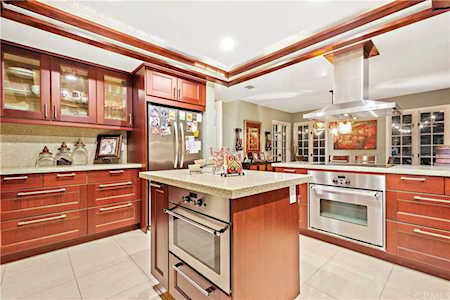 28145 Ambar Mission Viejo, CA 92692