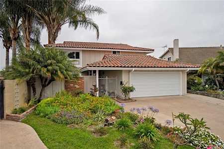 5738 Pine Court Cypress, CA 90630