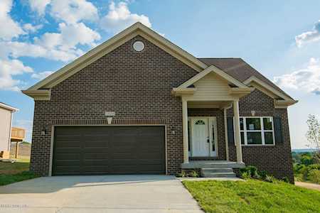 1610 Dawn Dr Louisville, KY 40216