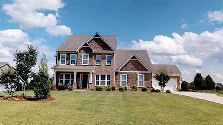 1121 Lafayette Park Ln Weddington, NC 28104